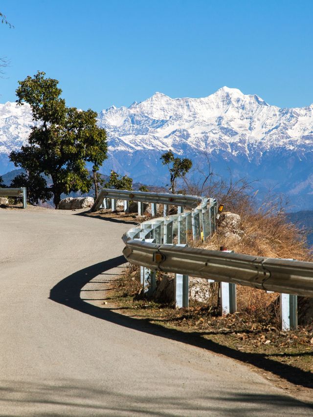 Top 5 Tourist Places Near Mussoorie Within 50 Kms 2024