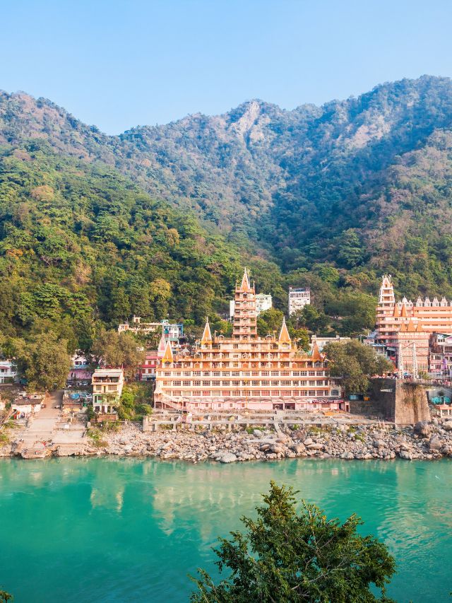 Top 5 Tourist Places Near Rishikesh Within 50 Kms